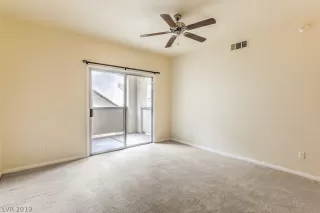 Photo #5: 2123610 Listing 