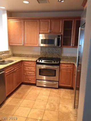 Photo #6: 2123643 Listing 