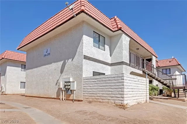 MLS: 2123762 Condo For Sale