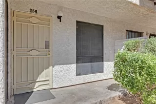 Photo #2: 2123762 Listing