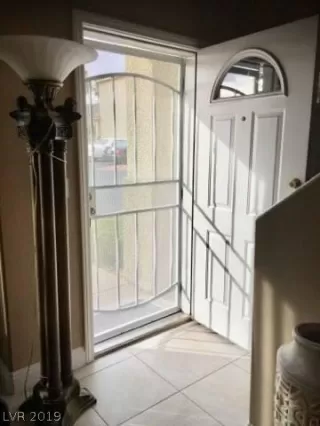 Photo #1: 2123767 Listing