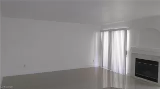 Photo #2: 2123797 Listing 