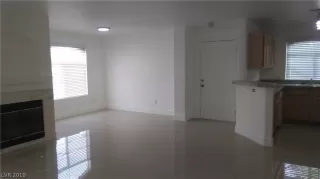 Photo #3: 2123797 Listing 