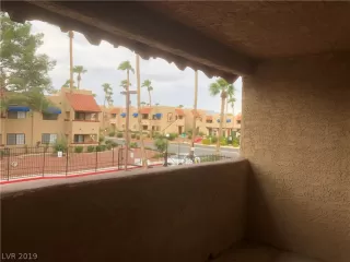 Photo #4: 2123799 Listing