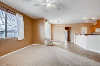 Photo #6: 2123834 Listing 