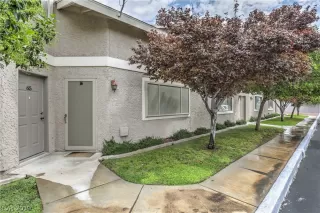 Photo #2: 2123856 Listing 