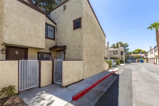 MLS: 2123888 Condo For Sale