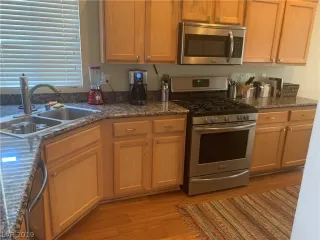 Photo #2: 2123890 Listing 