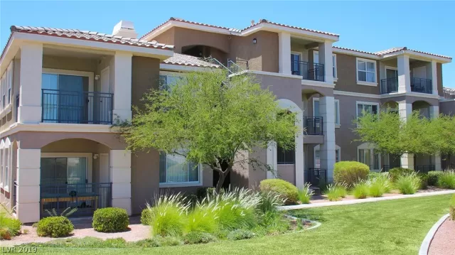 MLS: 2124133 Condo For Sale