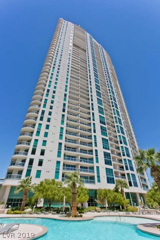 MLS: 2124170 Condo For Sale