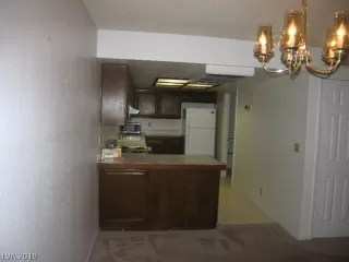 Photo #2: 2124172 Listing 