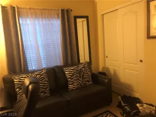 Photo #5: 2124190 Listing 