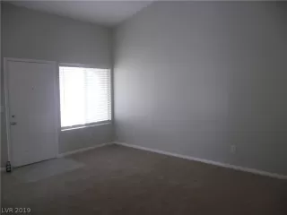 Photo #4: 2124276 Listing 