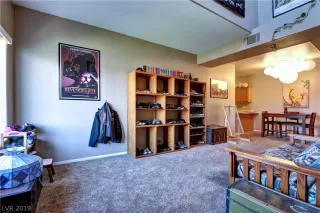 Photo #1: 2124347 Listing 