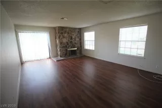 Photo #1: 2124348 Listing 