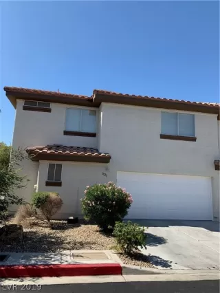 Photo #1: 2124463 Listing