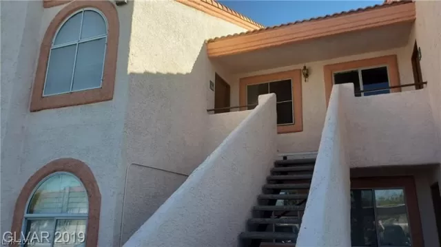 MLS: 2124640 Condo For Sale