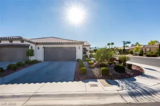 Photo #1: 2124725 Listing