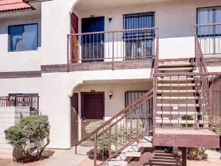 Photo #1: 2124734 Listing 