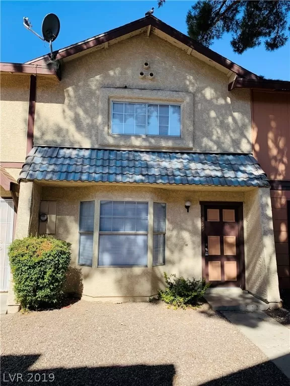 MLS: 2124757 Condo For Sale