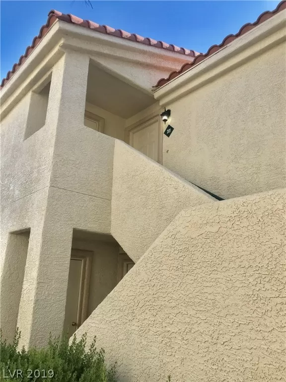 MLS: 2124777 Condo For Sale