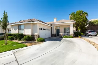 Photo #2: 2124803 Listing 