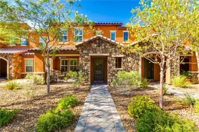 MLS: 2124917 Condo For Sale