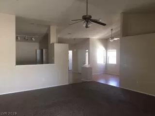 Photo #1: 2124994 Listing 