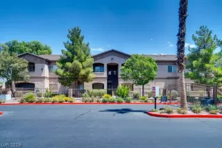 Photo #1: 2125066 Listing