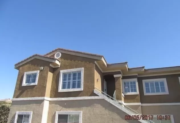 MLS: 2125083 Condo For Sale