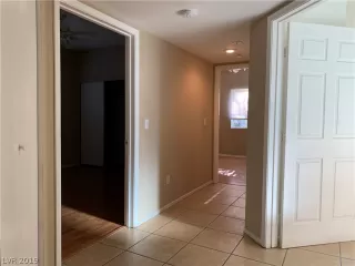 Photo #2: 2125085 Listing 