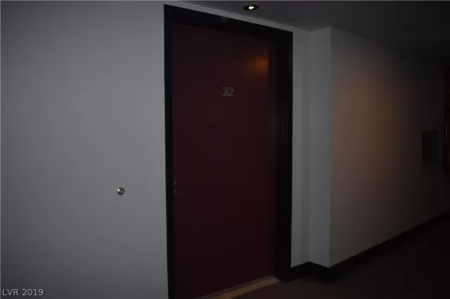 MLS: 2125092 Condo For Sale