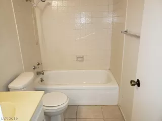 Photo #3: 2125097 Listing 