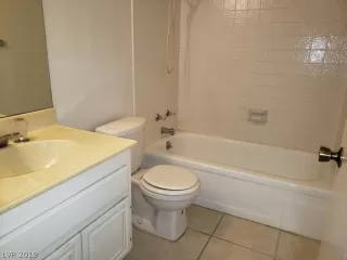 Photo #4: 2125097 Listing 