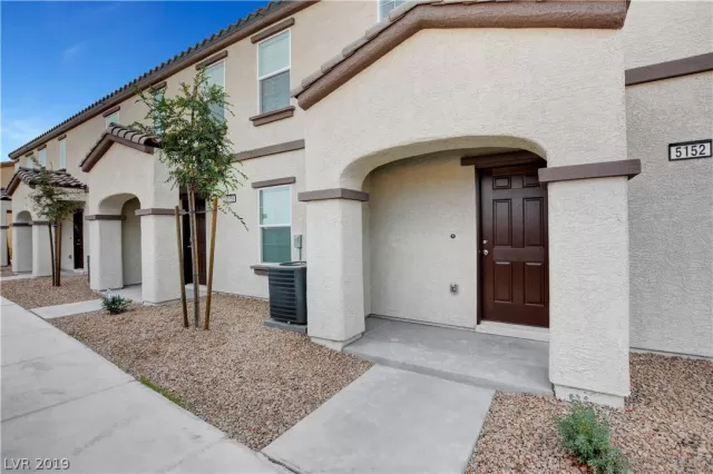 MLS: 2125117 Condo For Sale