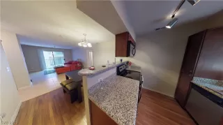 Photo #6: 2125199 Listing