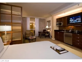 Photo #1: 2125242 Listing 