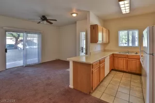 Photo #4: 2125248 Listing