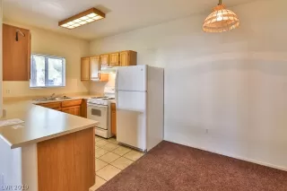 Photo #5: 2125248 Listing