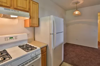 Photo #6: 2125248 Listing