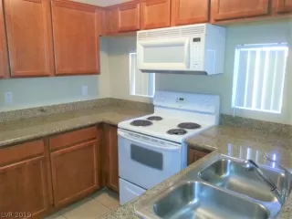 Photo #6: 2125255 Listing