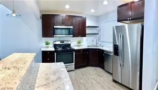 Photo #4: 2125260 Listing 