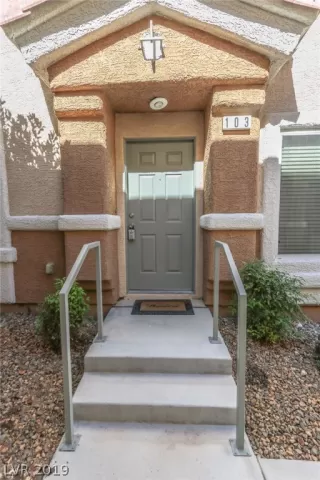 Photo #2: 2125270 Listing 