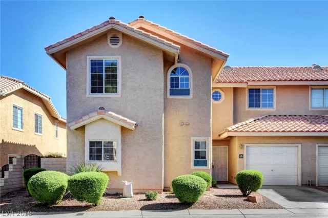 MLS: 2125330 Condo For Sale