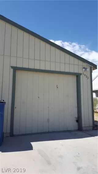 Photo #1: 2125390 Listing 