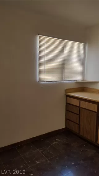 Photo #6: 2125390 Listing 