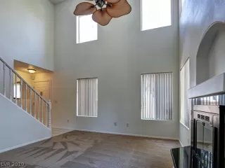 Photo #3: 2125446 Listing 