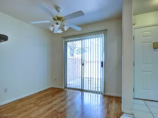 Photo #4: 2125446 Listing 