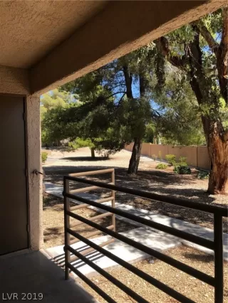 Photo #2: 2125476 Listing 