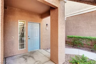 Photo #2: 2125625 Listing